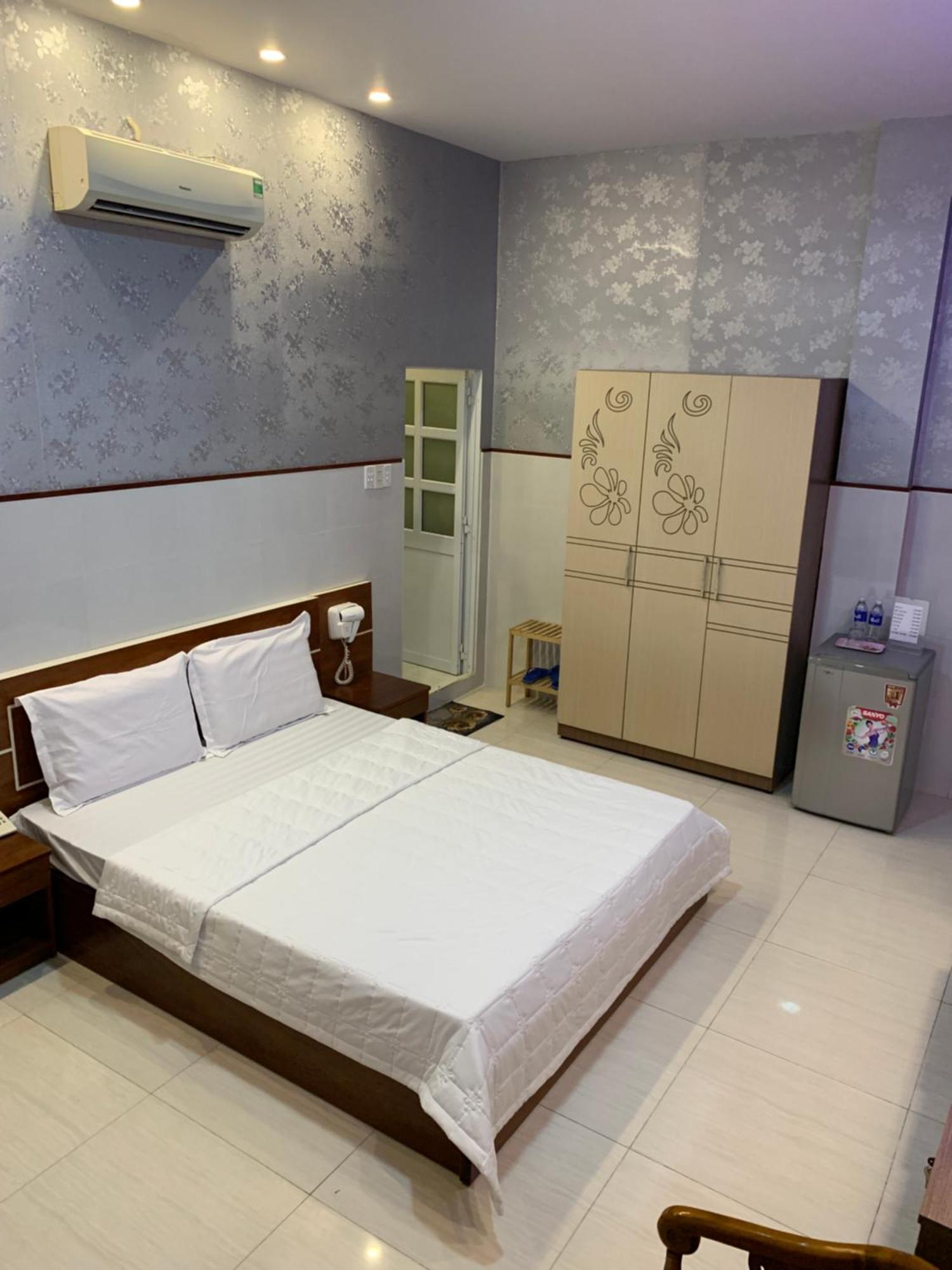 Khach San Kim Hung 2 Otel Bac Lieu Dış mekan fotoğraf