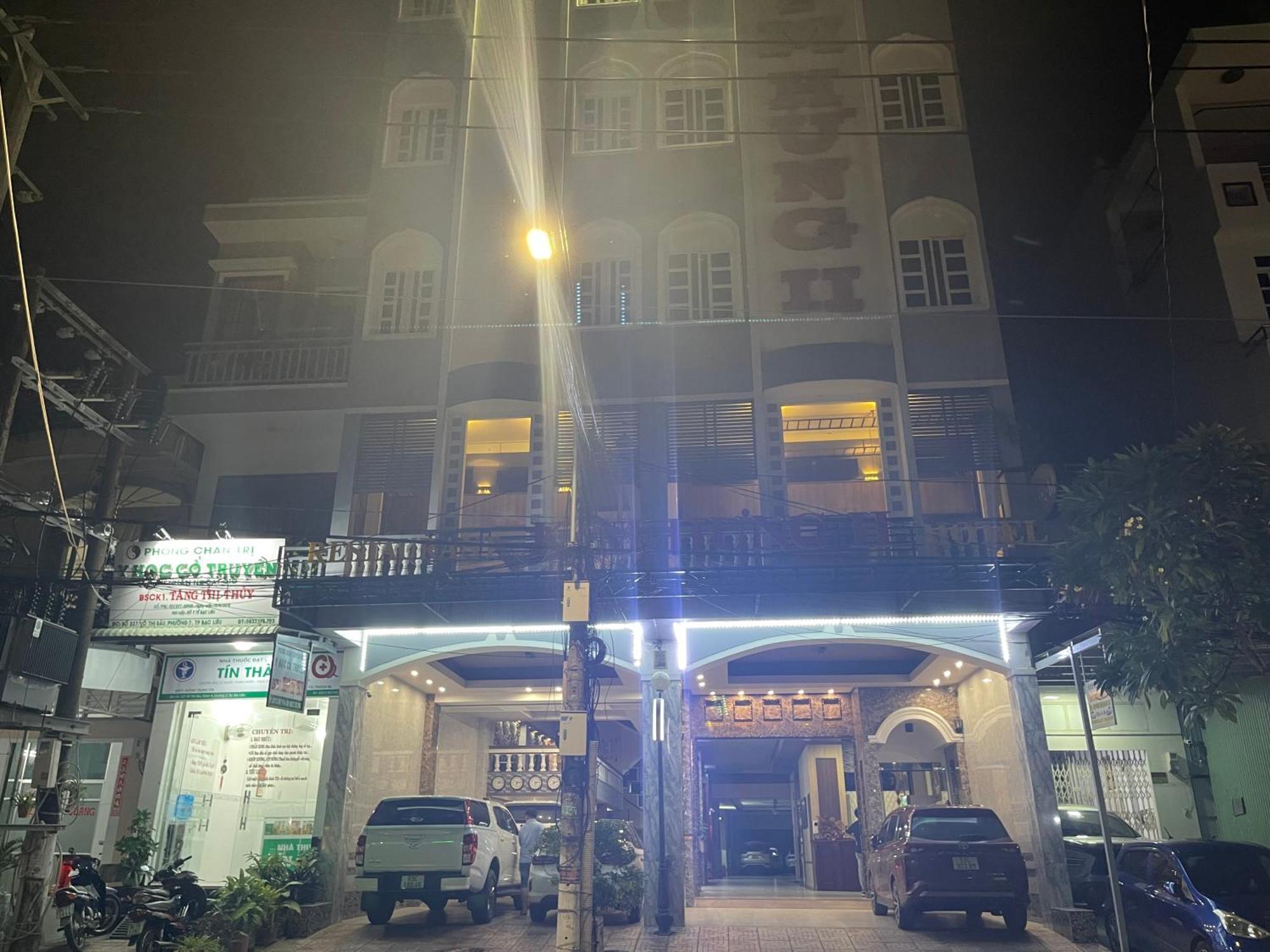 Khach San Kim Hung 2 Otel Bac Lieu Dış mekan fotoğraf