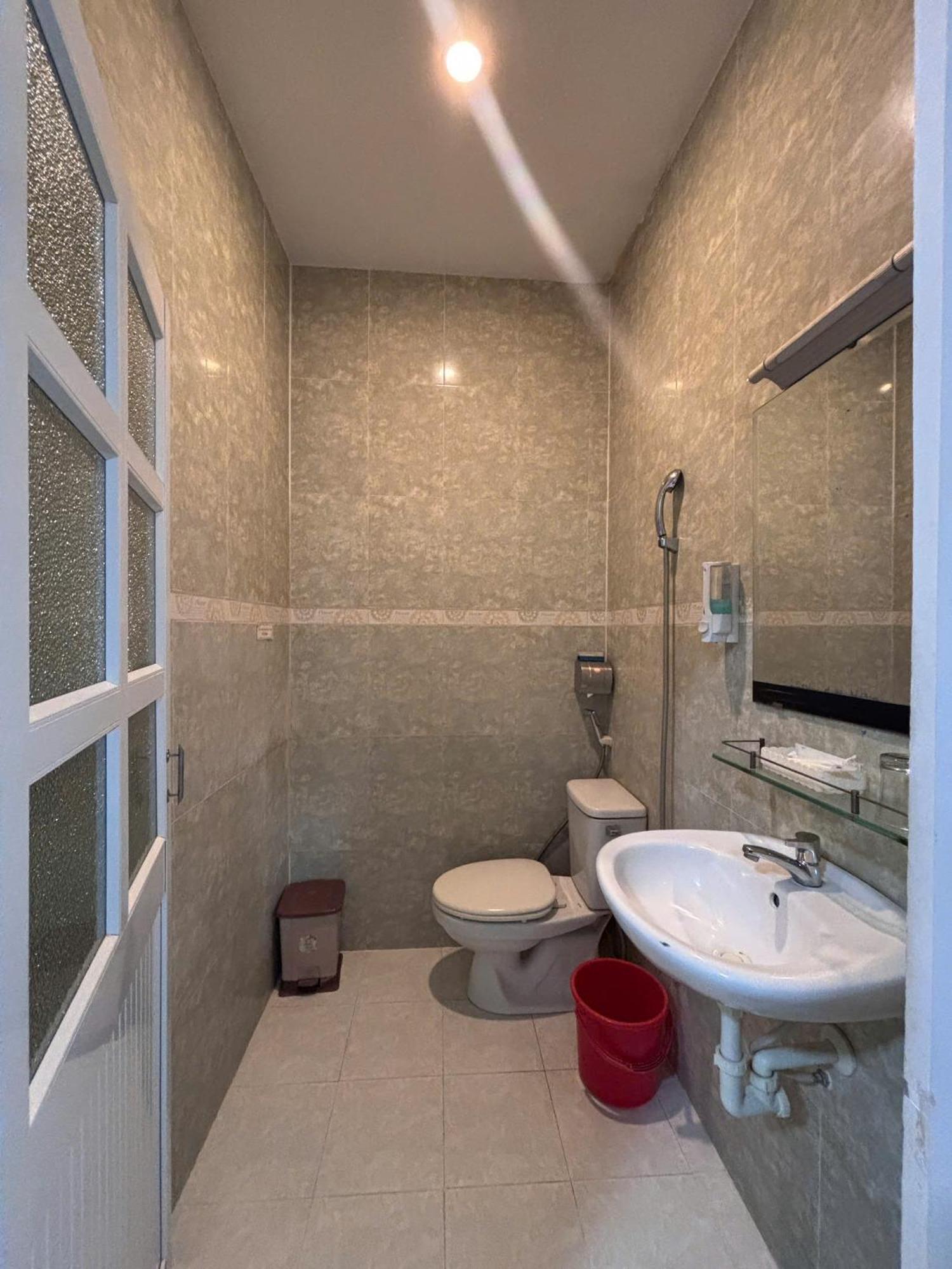 Khach San Kim Hung 2 Otel Bac Lieu Dış mekan fotoğraf