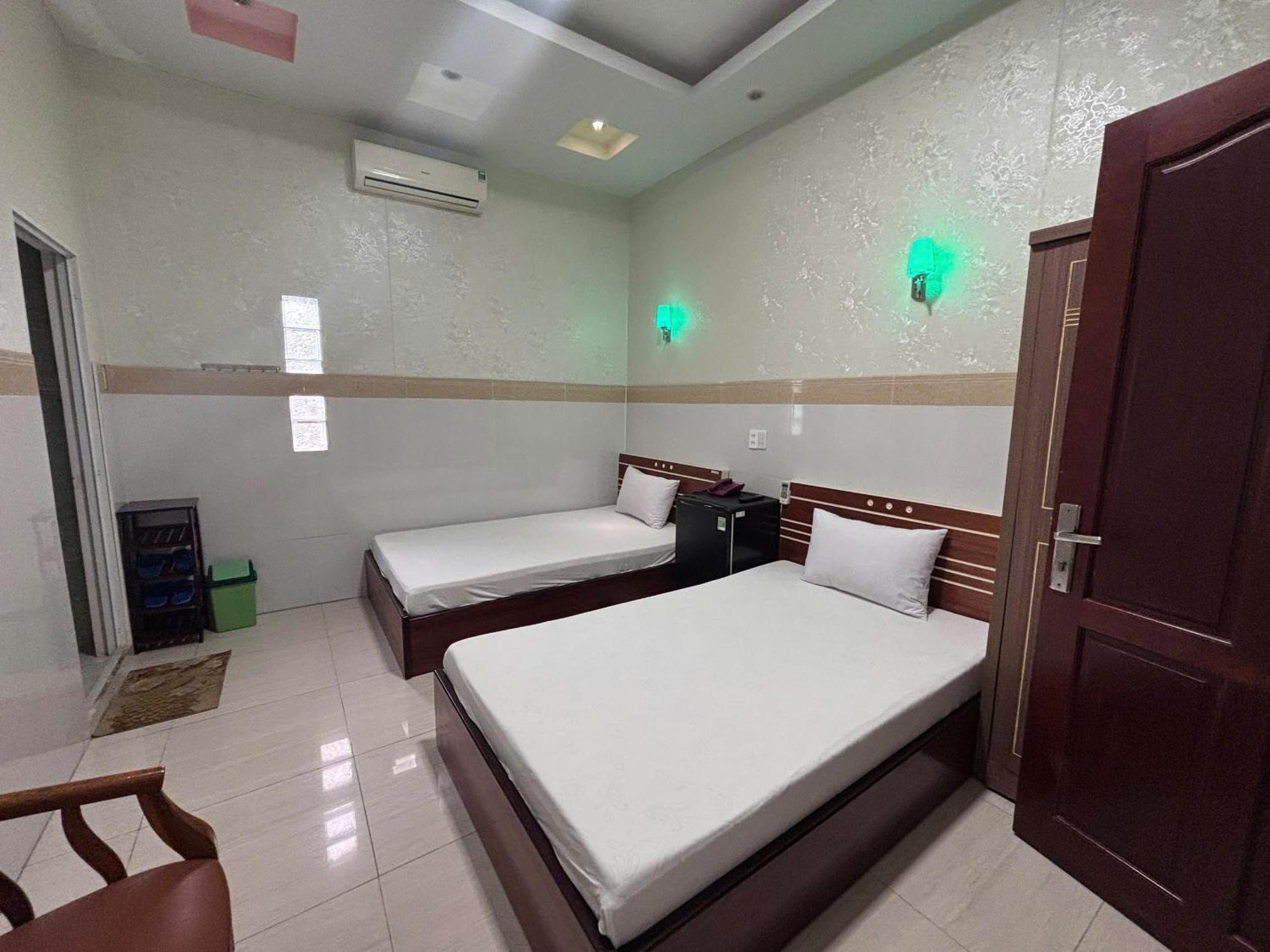Khach San Kim Hung 2 Otel Bac Lieu Dış mekan fotoğraf